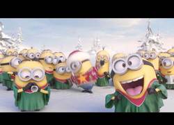 Enlace a Los Minions se adelantan a la navidad y ya empiezan a cantar villancicos, a su manera