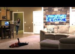 Enlace a A Roman Atwood se le va de las manos. Hace creer a su mujer que mata a su hijo