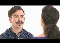 Enlace a ¿Serías capaz de aguantar 4 minutos mirando directamente a los ojos de tu pareja?