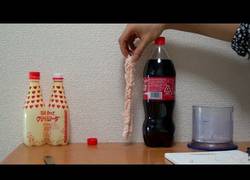 Enlace a Como NO hacer un experimentos con coca-cola y mentos [4:40]