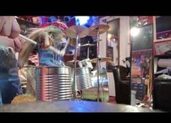 Enlace a ¡Qué manera de tocar tiene esta marioneta!