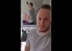 Enlace a Este chico tiene ojos en la nuca