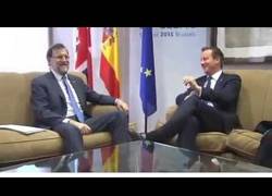 Enlace a Rajoy vuelve a hacer el ridículo hablando inglés con Cameron