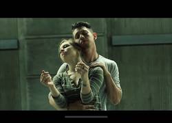 Enlace a Bailando también se crea poesía: el vídeo de dos bailarines en el andén que se ha vuelto viral