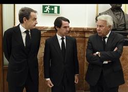 Enlace a Mientras tanto, una persona que trabaja de sol a sol, no tiene ni qué llevarse a la boca