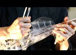 Enlace a Laurent Bernadac y su violín eléctrico impreso en 3D