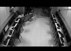 Enlace a ¡Y de nuevo el karma actúa!