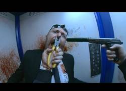 Enlace a Este es el tráiler de 'Hardcore', la primera peli de acción en primera persona