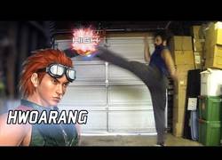 Enlace a Cuando has jugado tanto al Tekken que te sabes todos los movimientos de Hwoarang en la vida real