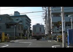 Enlace a ¿Es este el tren más pequeño del mundo? Cuando lo quieres ver... desapareció