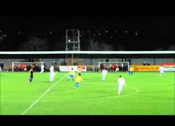Enlace a Uno de los golazos del año sin duda. Asistencia y gol del viento