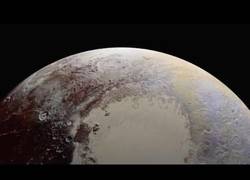 Enlace a La NASA muestra imágenes increíblemente nítidas sobre la superficie de Plutón