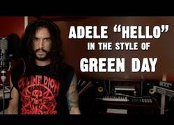 Enlace a Adele y su Hello ya está muy escuchado, este chico lo hace al estilo Green Day. ¡Brutal!