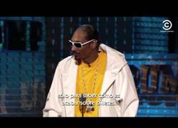 Enlace a Snoop Dogg le dice una gran verdad a Donald Trump