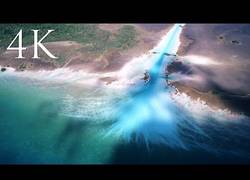 Enlace a Bacalar, la Laguna de los 7 Colores vista desde el aire (4K). ¡Espectacular!