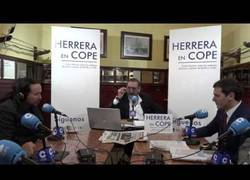 Enlace a El cruce de declaraciones entre Pablo Iglesias y Albert Rivera el primer día en el Congreso