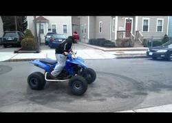 Enlace a Ponte siempre el casco, y más si haces el tonto