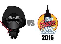 Enlace a Kylo Ren haciendo de las suyas en el Super Comic-Con de Londres 2016