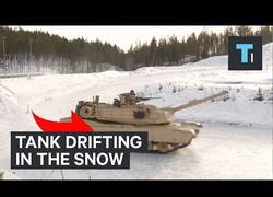 Enlace a El sorprendente ejercicio que no sabías que practicaban los tanques en la nieve