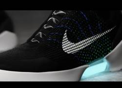Enlace a ¡Ya están aquí! El tráiler de las nuevas Nike que Marty McFly vio en el futuro son una realidad