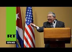 Enlace a Raúl Castro callando los típicos argumentos de cuñado