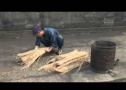 Enlace a Y así es como se hace el tradicional pan de oro japonés