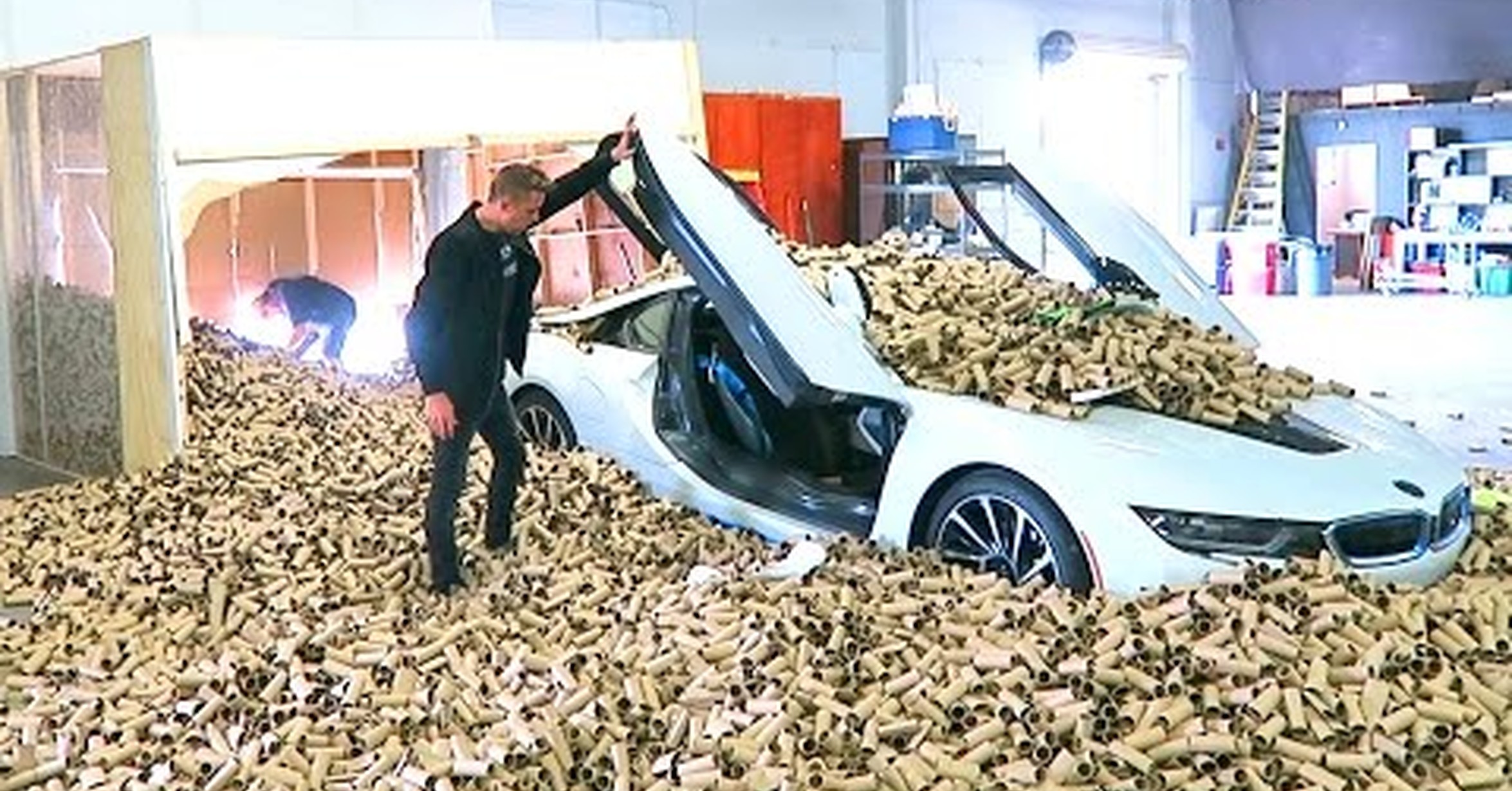 No Tengo Tele La Gran Broma De Camara Oculta Al Chocarse Con Un