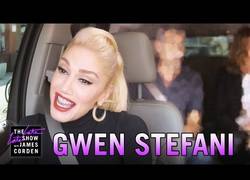Enlace a James Corden y su coche karaoke vuelven a las andadas ahora con... Gwen Stefani [Inglés]