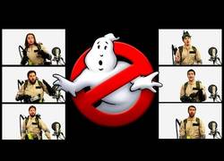 Enlace a Este grupo de personas canta a capella la intro de Los Cazafantasmas y suena genial