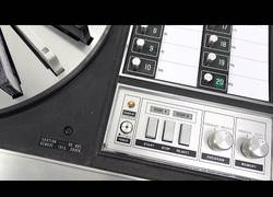 Enlace a Así era el reproductor de 20 casetes de Panasonic, el «iPod de los 70»