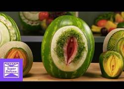 Enlace a El curioso corte para estas sandías