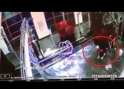 Enlace a Cuando un rodillo de lavado de coches te atrapa y no te deja escapar