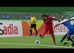 Enlace a El increíble gol de un futbolista ciego en los juegos paralímpicos de Río 2016