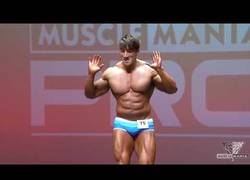 Enlace a El culturista más bailongo de todos