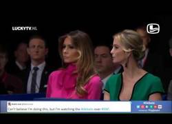 Enlace a El gran dueto que forman Trump y Clinton cantando Time of my Life