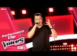 Enlace a Canta Dragon Ball Z en LA VOZ y pocas cosas más épicas verás que esto