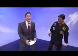 Enlace a Así se descubre a un falso maestro de kung-fu en directo