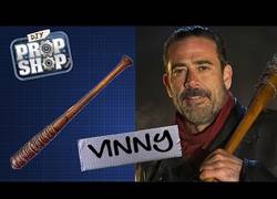 Enlace a Creando tu propio bate de Negan