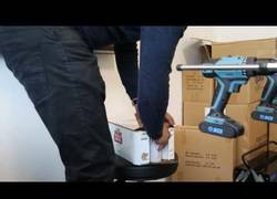 Enlace a El futbolín pasado a un siguiente nivel... con taladros