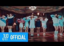 Enlace a Estas chicas están rompiendo todos los records en el K-pop