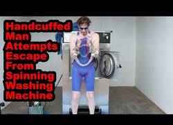 Enlace a El truco de magia más peligroso que jamás has visto