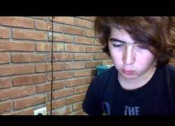 Enlace a Así le arruinaron la vida al niño del 