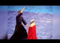 Enlace a Así se abre el vino like a boss