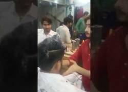 Enlace a Vamos a cortar un poco el pelo con un poco de fuego