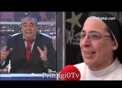 Enlace a INDIGNANTE. Presentador, sobre la monja Lucia Caram: