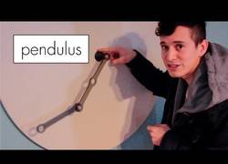 Enlace a Se fabrica para su habitación un péndulo que crea dibujos aleatorios