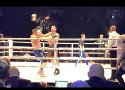 Enlace a Cuando no estás de acuerdo con la decisión del juez en un combate de boxeo