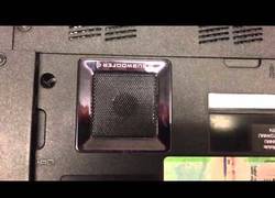 Enlace a Un subwoofer falso en un portátil Lenovo