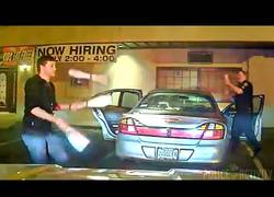 Enlace a Le para la policía y demuestra de esta forma que no ha bebido