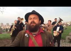 Enlace a Estos rusos hacen una cover de Du Hast de Rammstein y el resultado es... juzguen ustedes mismos